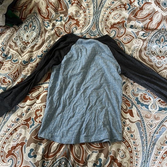 Osh kosh boys size 7 captain Henley - Picture 4 of 4